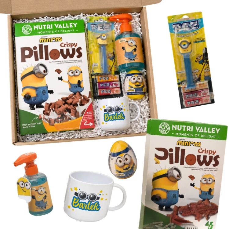 Zestaw z płatkami Minionki, mydłem i jajkiem z niespodzianką.