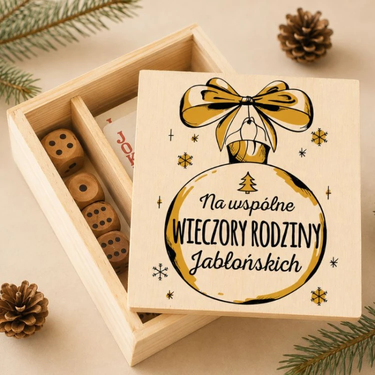 Personalizowany zestaw gier z kartami i kośćmi to idealny prezent dla rodziny.