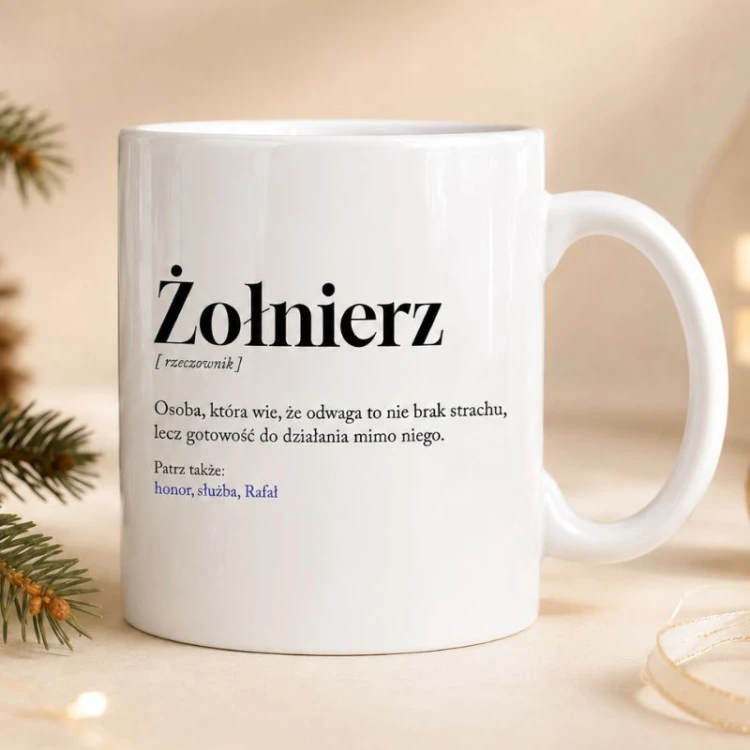 Kubek z definicją słownikową żołnierza to elegancki prezent świąteczny.