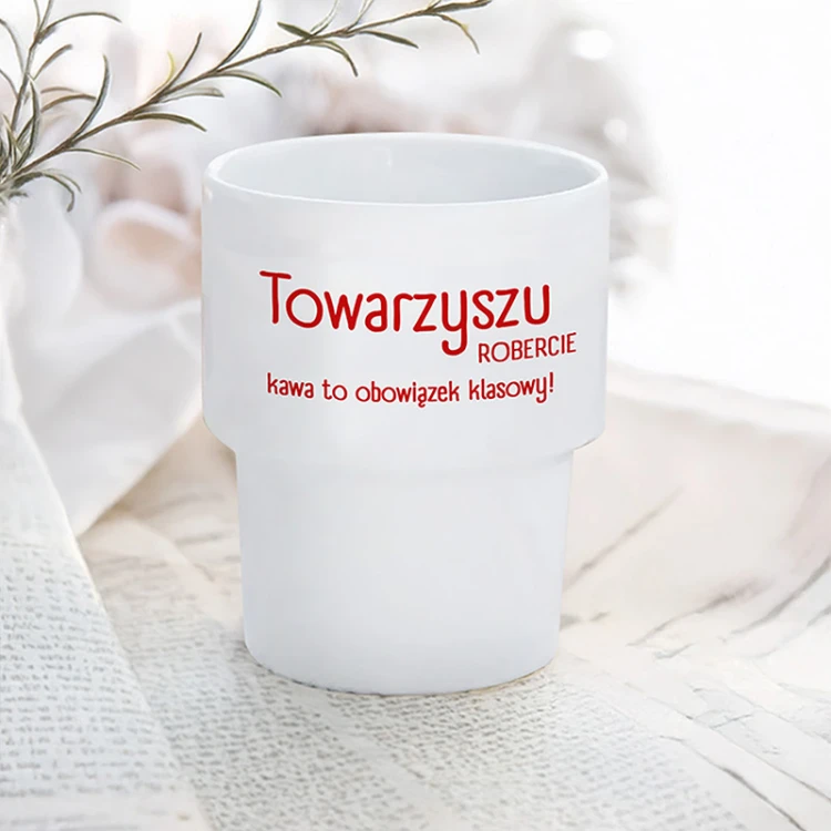 Kubek PRL z napisem Towarzyszu to zabawny prezent pod choinkę.