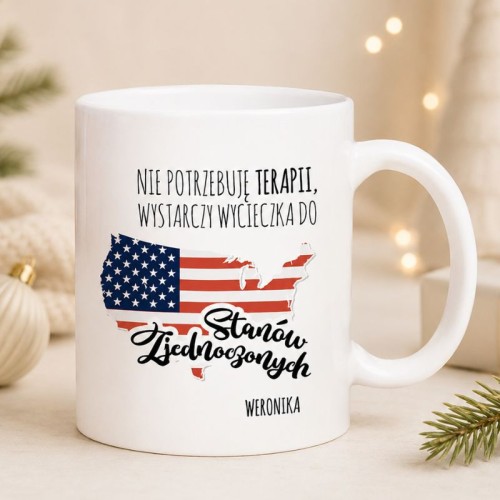 Personalizowany kubek dla miłośnika USA z mapą Stanów Zjednoczonych to pomysł na prezent na Święta.
