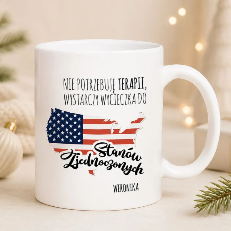 Personalizowany kubek dla miłośnika USA z mapą Stanów Zjednoczonych to pomysł na prezent na Święta.
