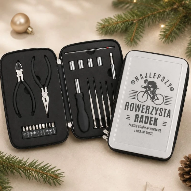 Zestaw narzędzi w etui dla rowerzysty z personalizowanym imieniem to praktyczny prezent na Święta.
