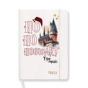 Personalizowany notatnik z kartkami w kratkę jest ciekawym pomysłem na prezent świąteczny dla fanki magii.
