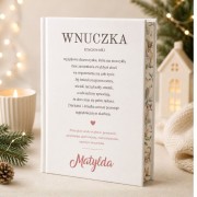 Personalizowana książka z bajkami z definicją słowa Chrześniaczka to wyjątkowy prezent dla chrześniaczki na Święta.