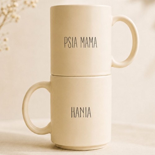 Personalizowany kubek „Psia Mama” z imieniem to prezent na Święta dla miłośniczki psów.