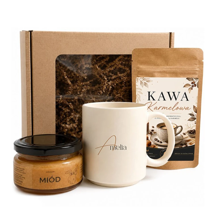 Personalizowany kubek z kawą tworzy praktyczny BOX prezentowy.