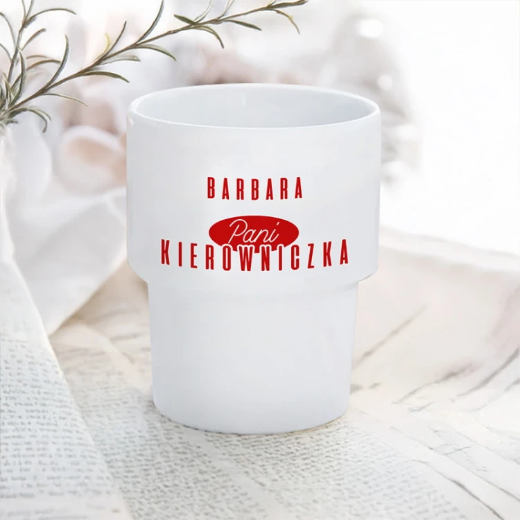 Personalizowany kubek barowy PRL dla kierowniczki z napisem Pani Kierowniczka to wyjątkowy prezent świąteczny dla szefowej do pracy.