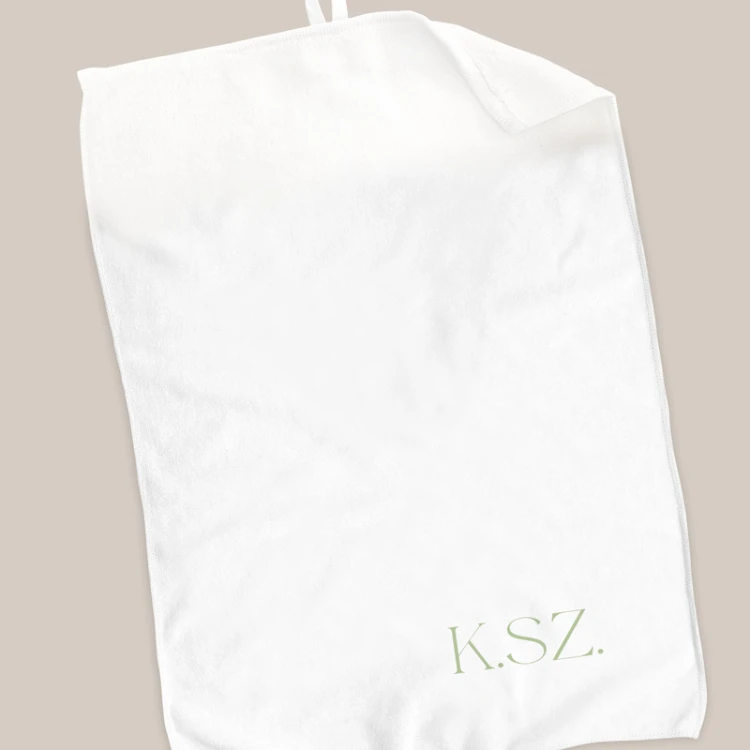 Personalizowany biały ręcznik z inicjałami do zestawu prezentowego